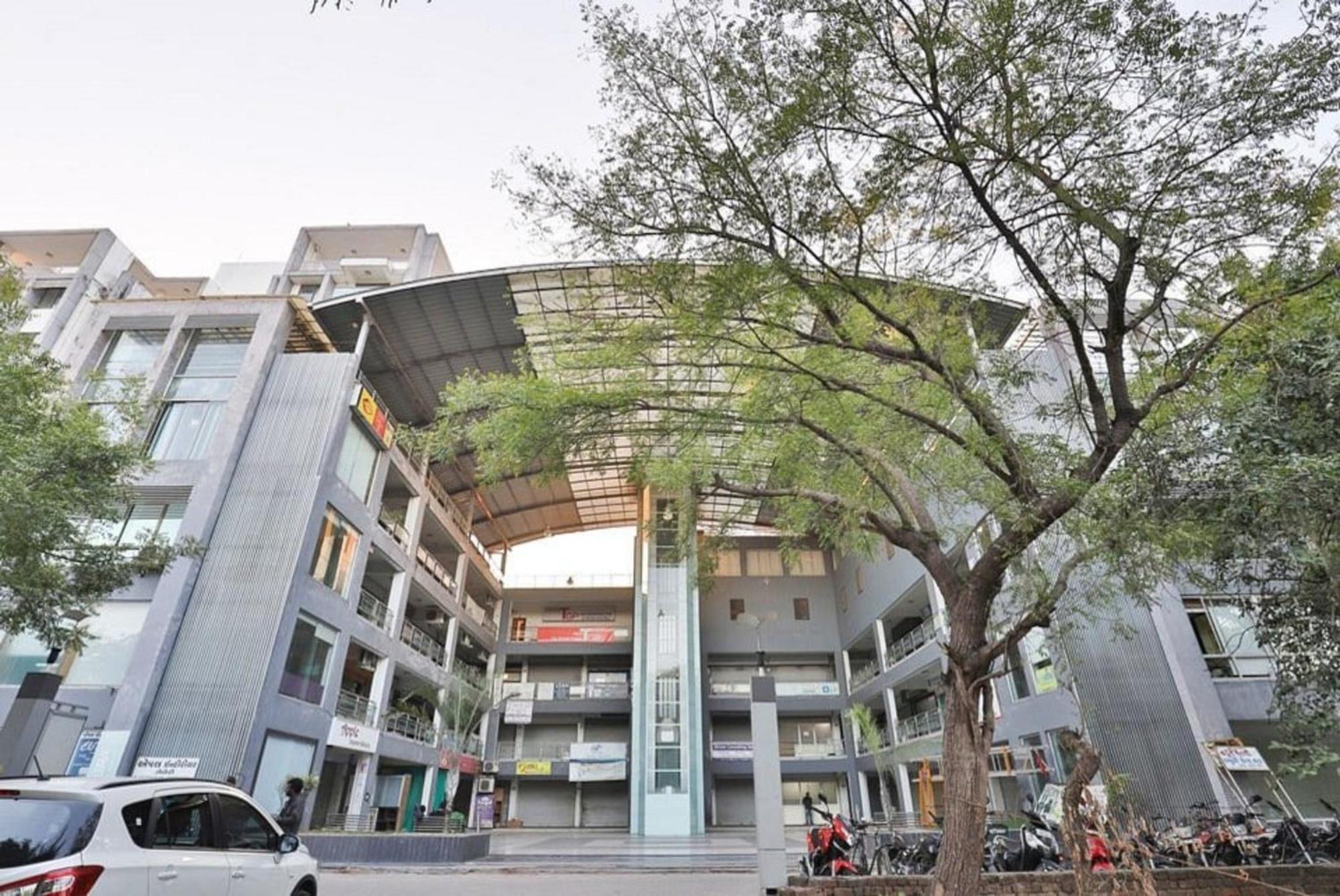 Hotel The Grand Pritam Gandhinagar Kültér fotó